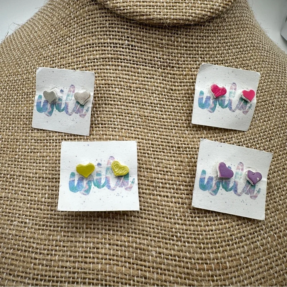 WILA blue pink white yellow small dainty heart pierced stud earrings girls &kids